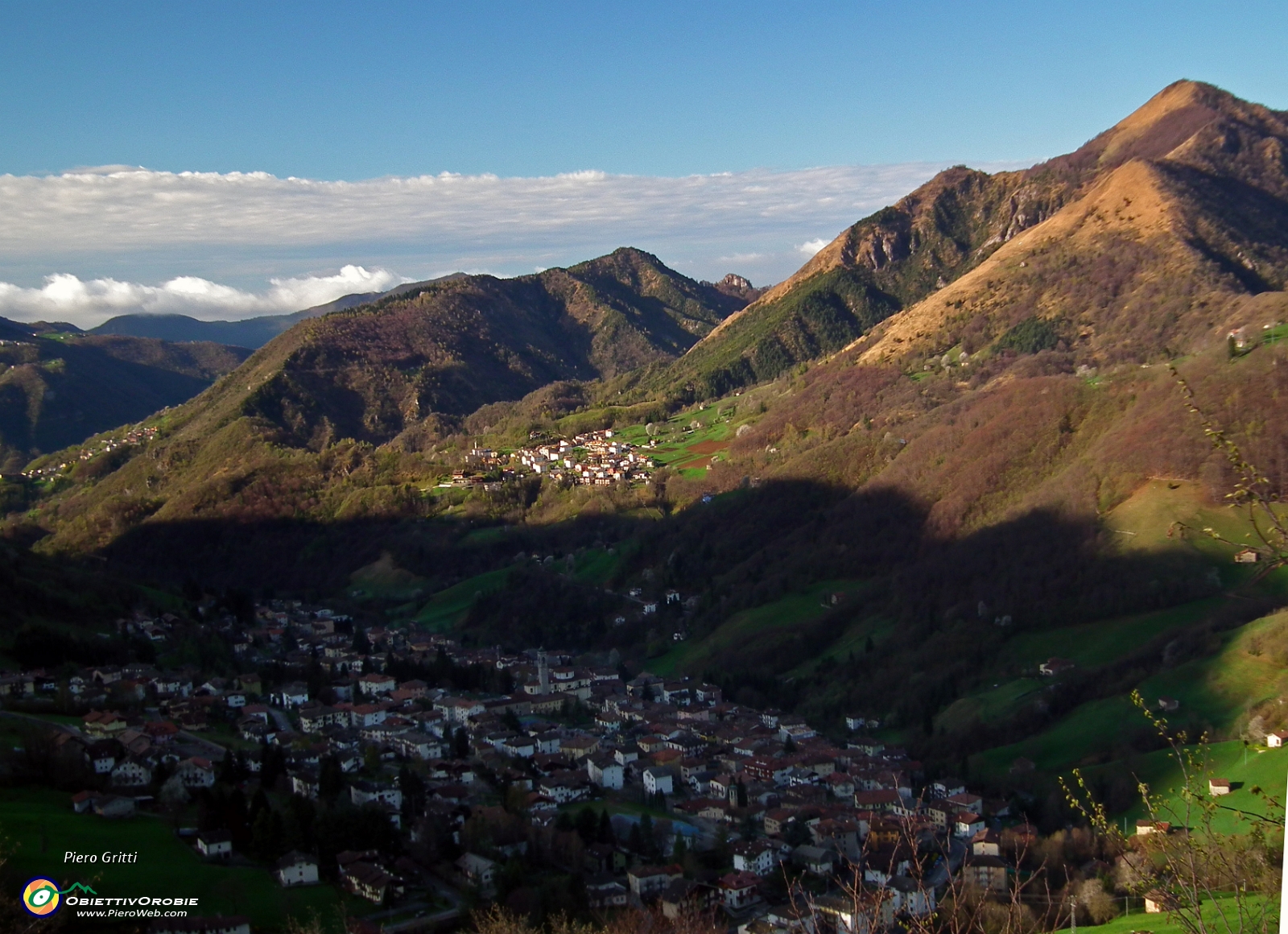 17 Vista su Serina e Monte Gioco - 1.JPG